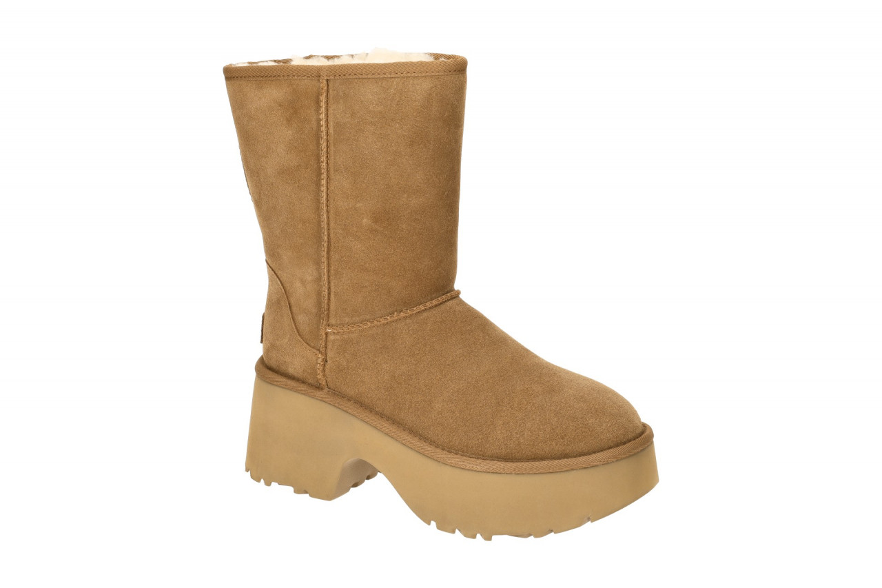 UGG 1158310 Damen Winterstiefel Classic Short New Heights braun Chestnut 1 UGG 1158310 Damen Winterstiefel Classic Short New Heights braun Chestnut