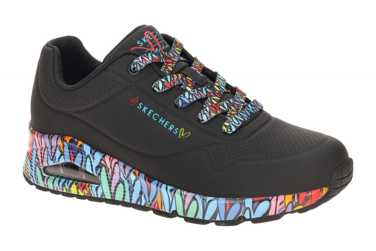 Skechers 177918 BKMT Damenschuhe Schwarz mit bunten Herzen Sohle 1 Skechers 177918 BKMT Damenschuhe Schwarz mit bunten Herzen Sohle