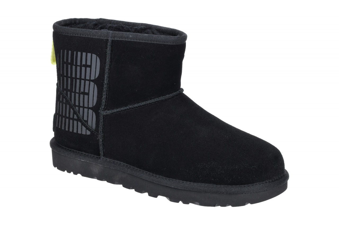 UGG 1144057 BLK Classic Mini Side Logo Damen Winterstiefel schwarz Wool-Lyoce... 1 UGG 1144057 BLK Classic Mini Side Logo Damen Winterstiefel schwarz Wool-Lyoce...
